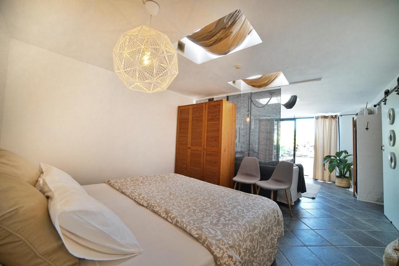 B&B La Mimosa Тегисе Экстерьер фото